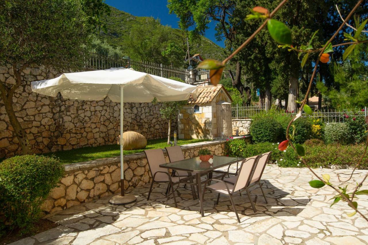 Thalassa Apartments Nydri  Zewnętrze zdjęcie