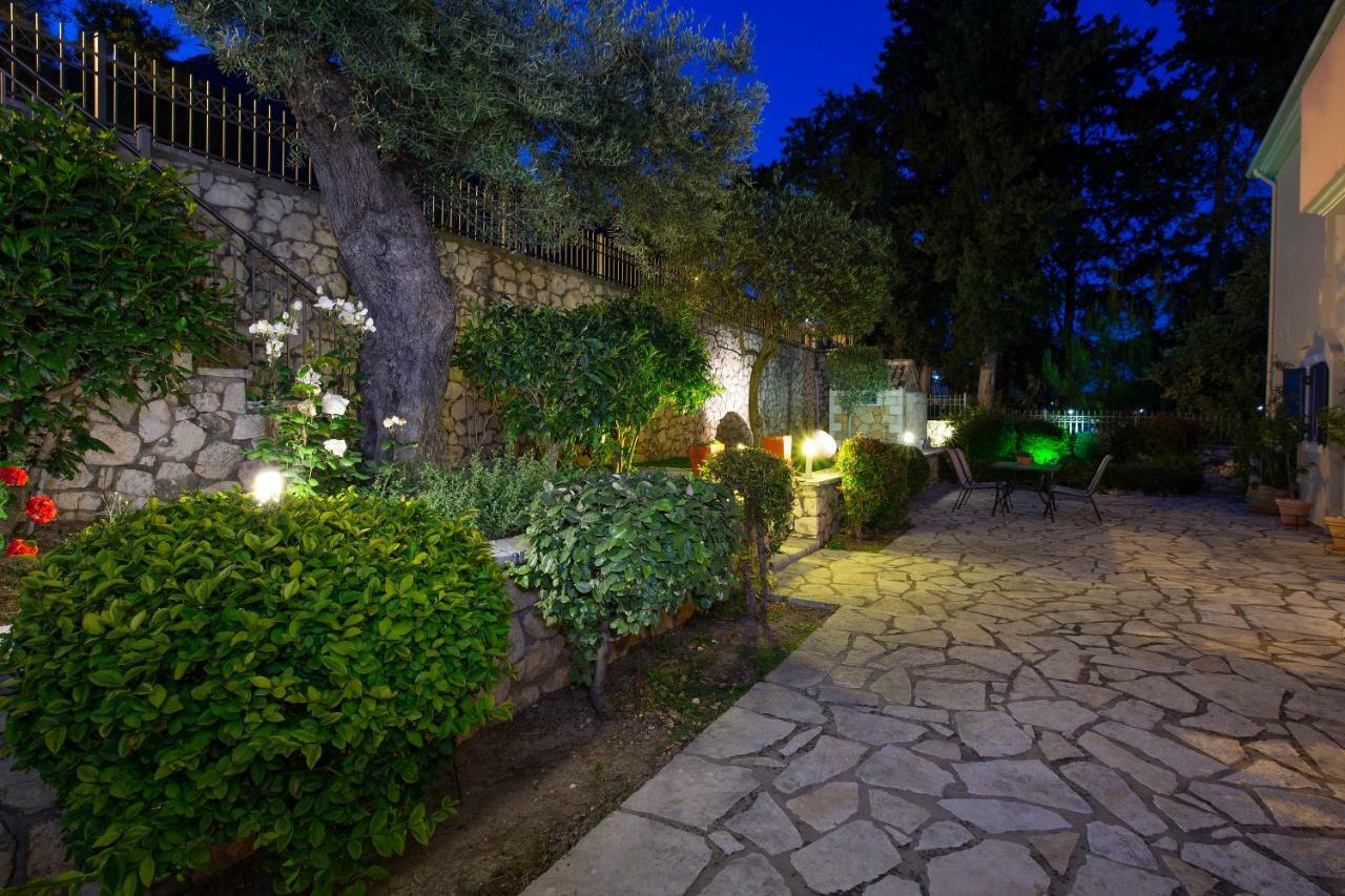 Thalassa Apartments Nydri  Zewnętrze zdjęcie