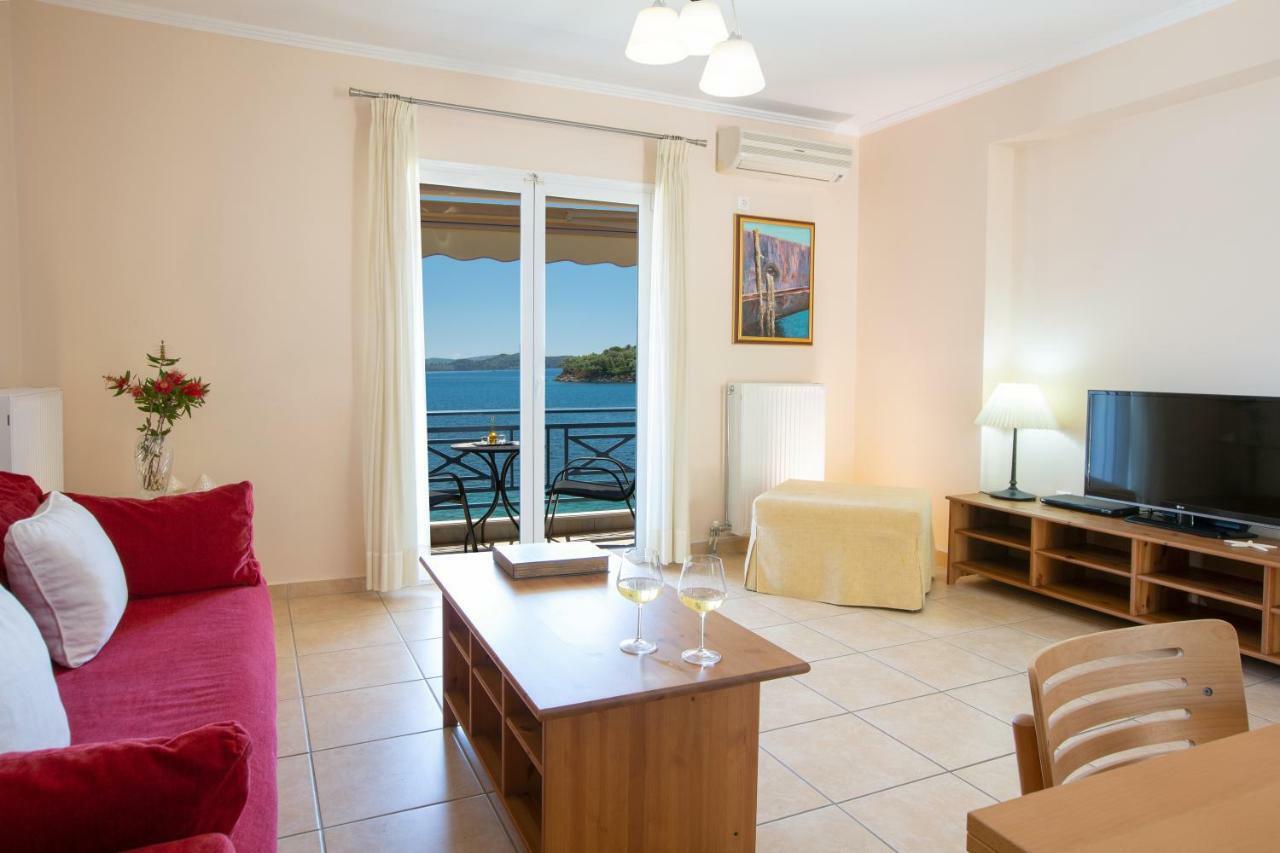 Thalassa Apartments Nydri  Zewnętrze zdjęcie