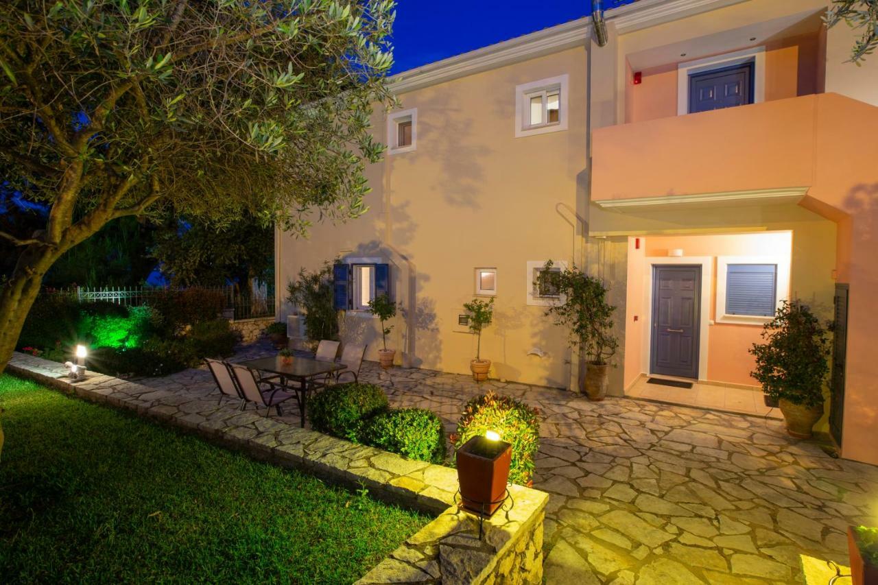 Thalassa Apartments Nydri  Zewnętrze zdjęcie